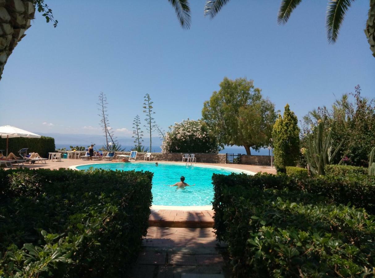 Residence Covo Degli Dei Milazzo Exterior foto